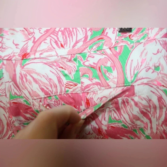 Lilly Pulitzer 5" Buttercup Mid Rise Scalloped Shorts in Pink Colony Flamingo 4 - Picture 11 of 14